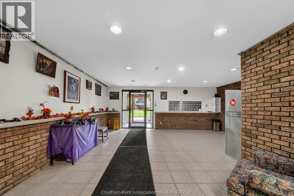 #312 150 Park AVENUE East - 35