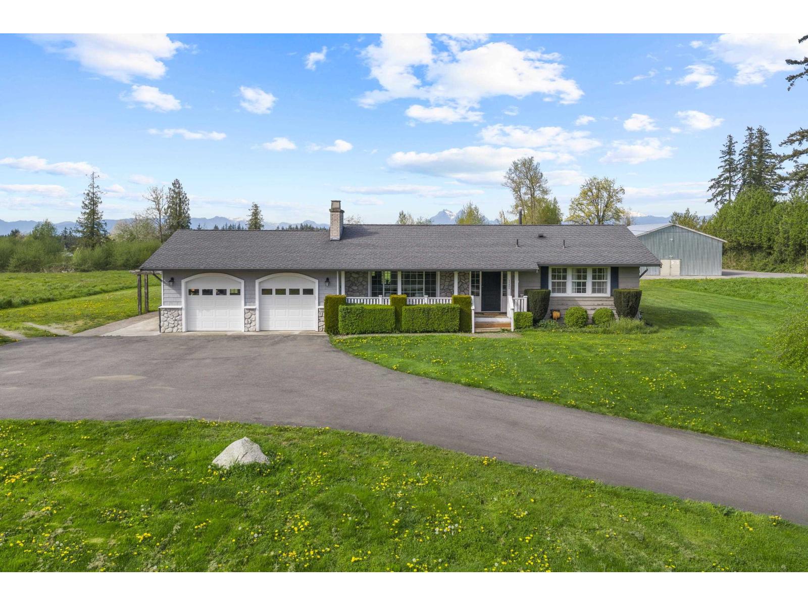 24985 32 AVENUE, Langley — photo 1