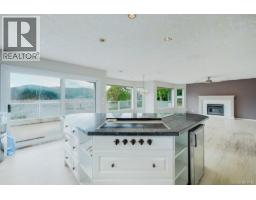 Porch - 7014 Brentwood Dr, Central Saanich, BC V8M1B4 Photo 26