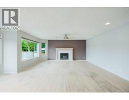 7014 Brentwood Dr, Central Saanich, BC V8M1B4 Photo 33