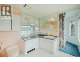 7014 Brentwood Dr, Central Saanich, BC V8M1B4 Photo 44