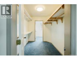 7014 Brentwood Dr, Central Saanich, BC V8M1B4 Photo 46