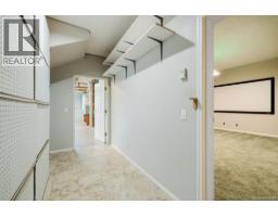 7014 Brentwood Dr, Central Saanich, BC V8M1B4 Photo 54