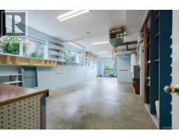7014 Brentwood Dr, Central Saanich, BC V8M1B4 Photo 55