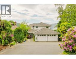 Bathroom - 7014 Brentwood Dr, Central Saanich, BC V8M1B4 Photo 7