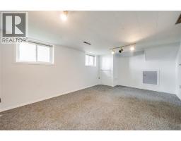 381 Carling, Windsor, ON N8S3X7 Photo 32