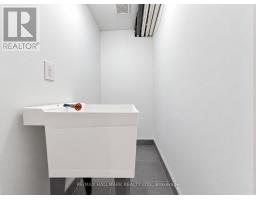 Main & 1/2 Bsmt - 440 Parliament Street, Toronto, ON M5A3A2 Photo 18