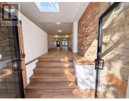 Main & 1/2 Bsmt - 440 Parliament Street, Toronto, ON M5A3A2 Photo 6
