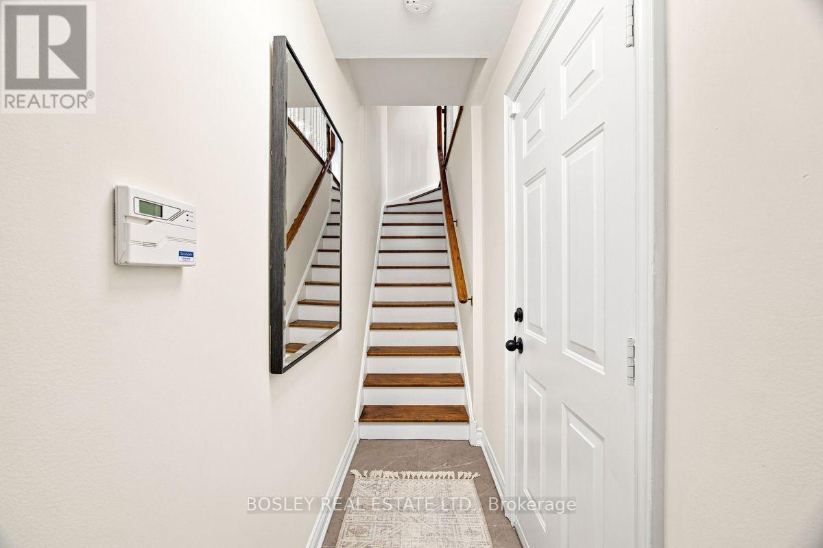 #3 64 OLD MILL TERRACE - Image 41