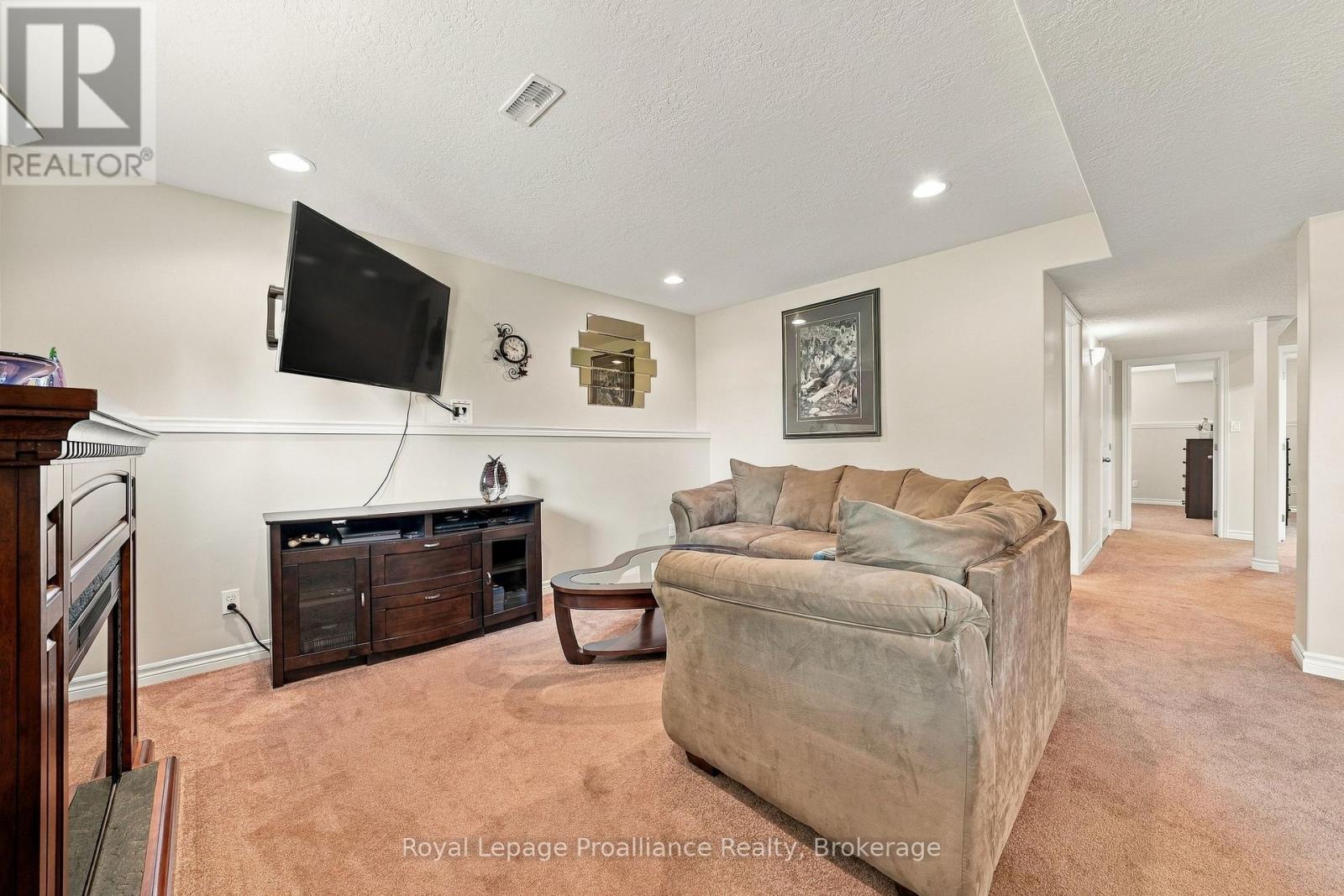 630 ENGLISH SETTLEMENT ROAD - Image 23