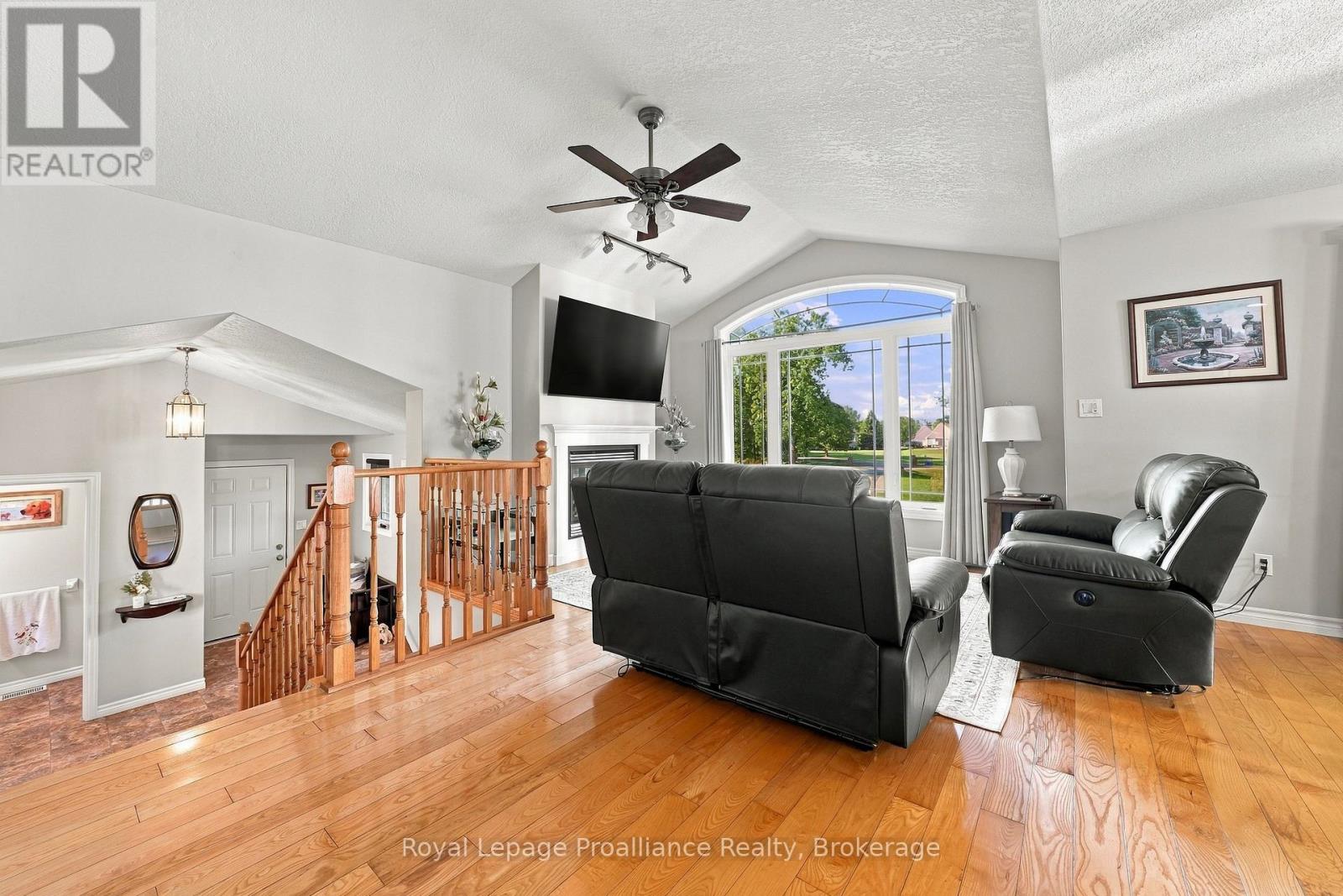630 ENGLISH SETTLEMENT ROAD, Quinte West (Murray Ward) — photo 3