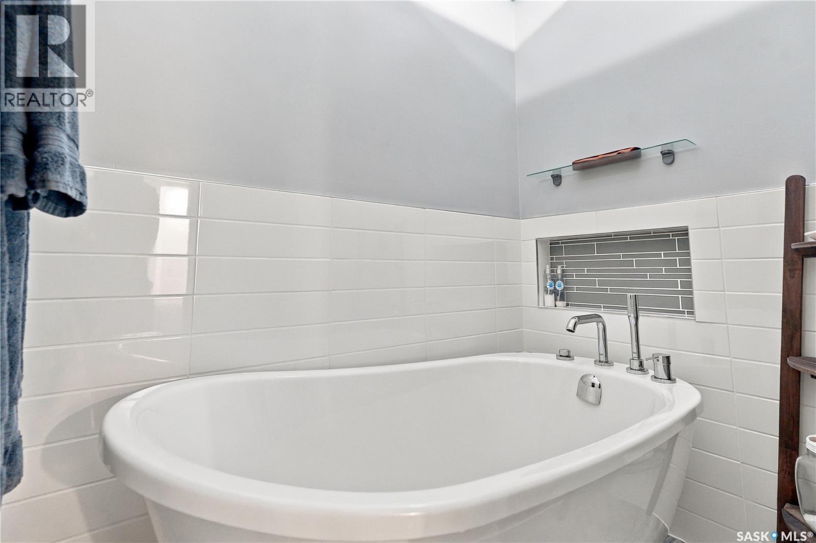 334 Mulcaster COURT - 40