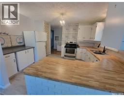 2pc Ensuite bath - 200 & 202 Saskatchewan Avenue, Tramping Lake, SK S0K4H0 Photo 9