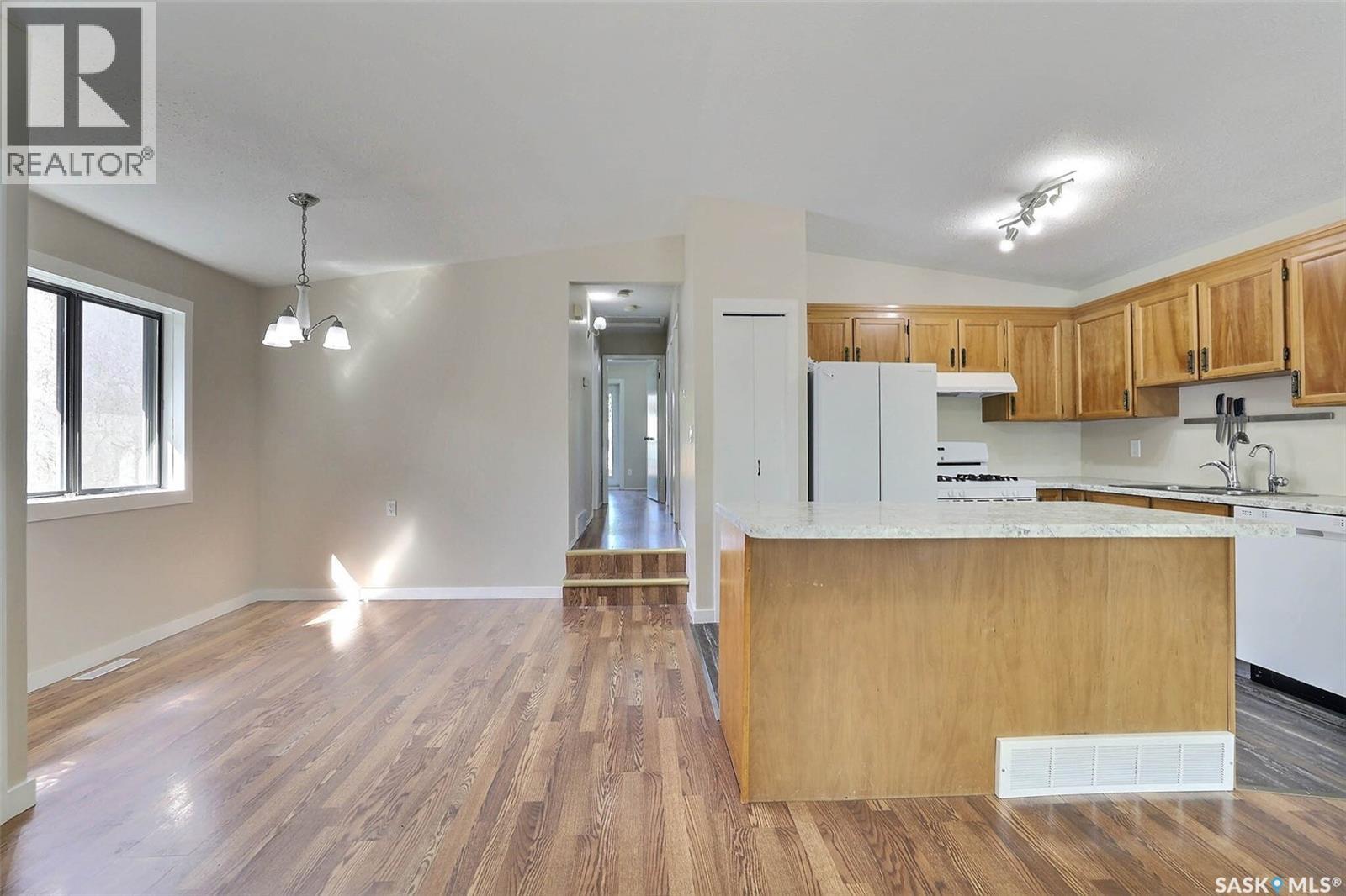 7126 Dalgliesh DRIVE - 4