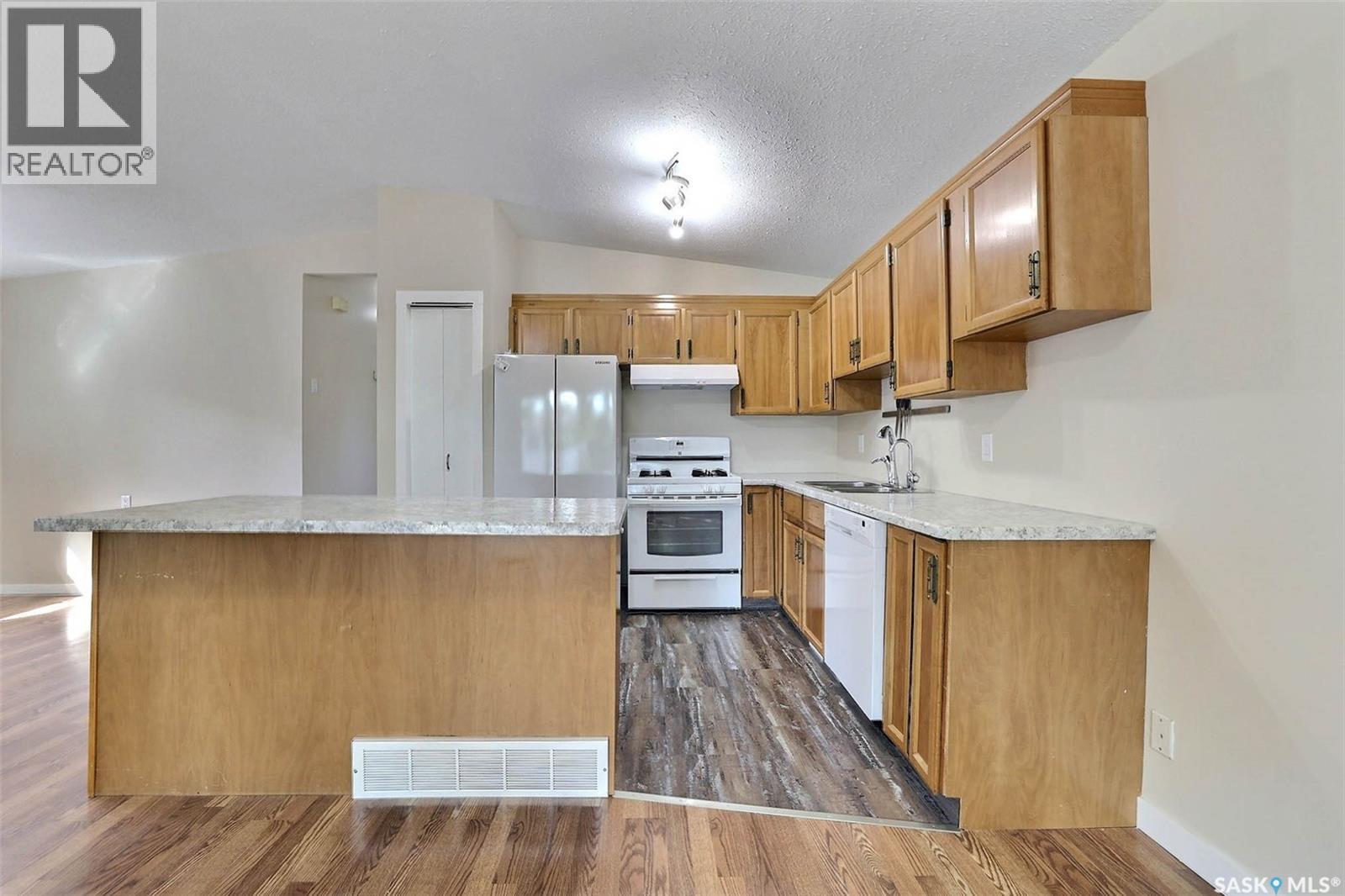 7126 Dalgliesh DRIVE, Regina — photo 9