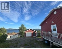 228 Main Street North thumbnail 4