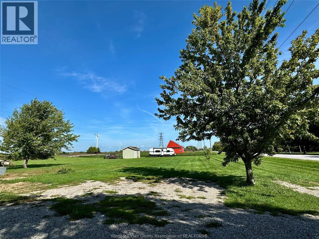 3100 LAKESHORE RD 303 - 23