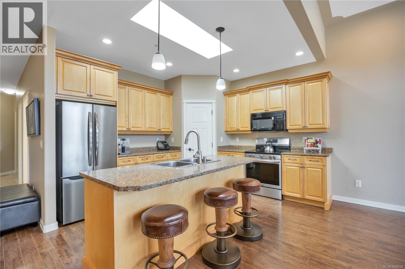 #101 6245 PLEASANT RIDGE Pl - 11