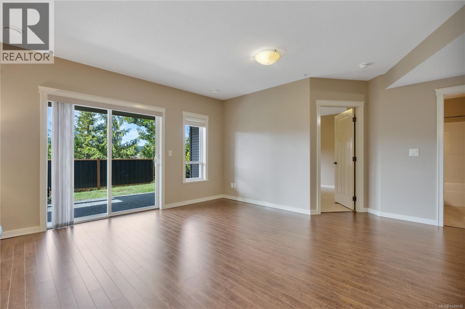 #101 6245 PLEASANT RIDGE Pl - 28