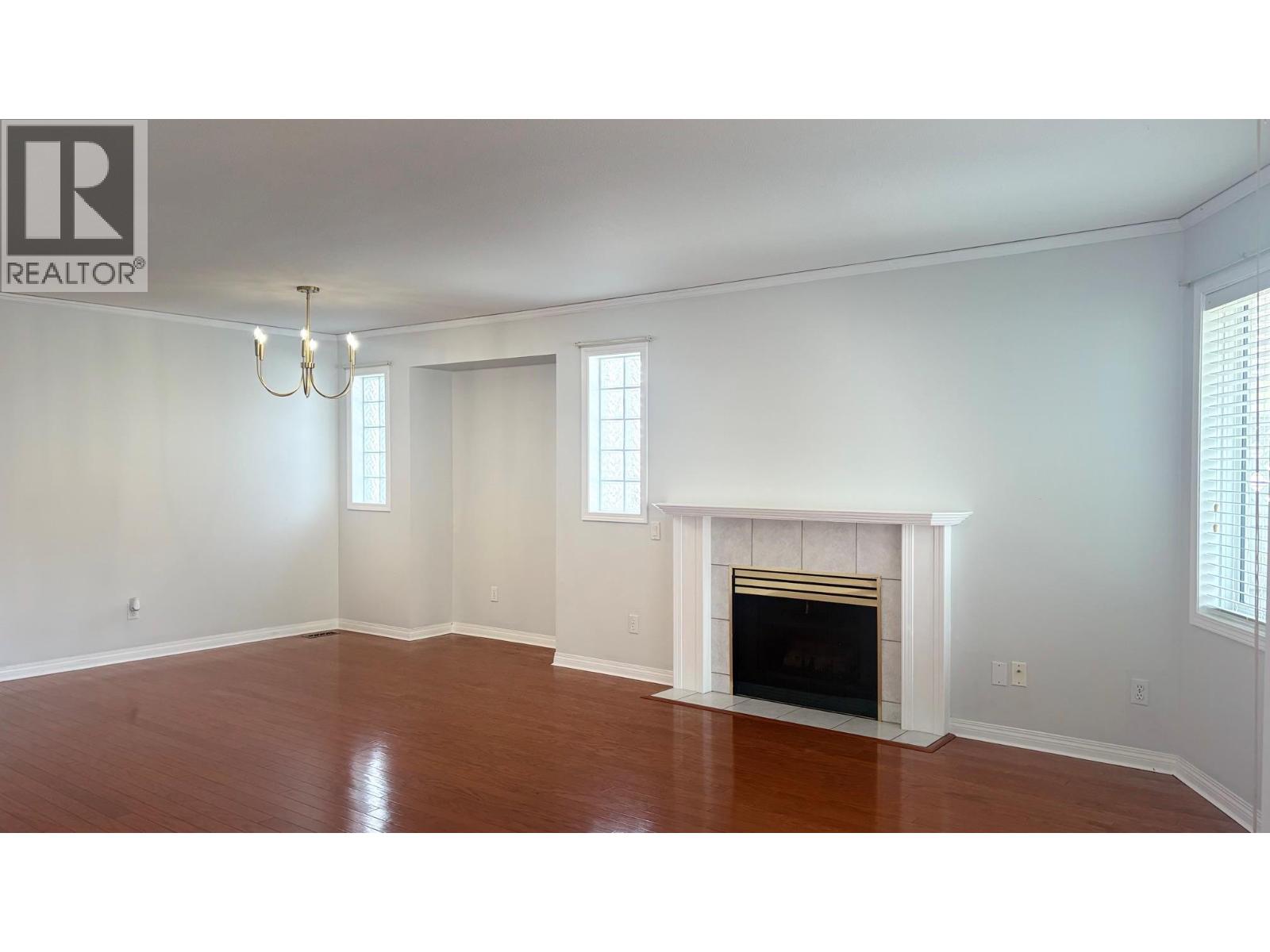 #156 3400 Wilson Street - 6