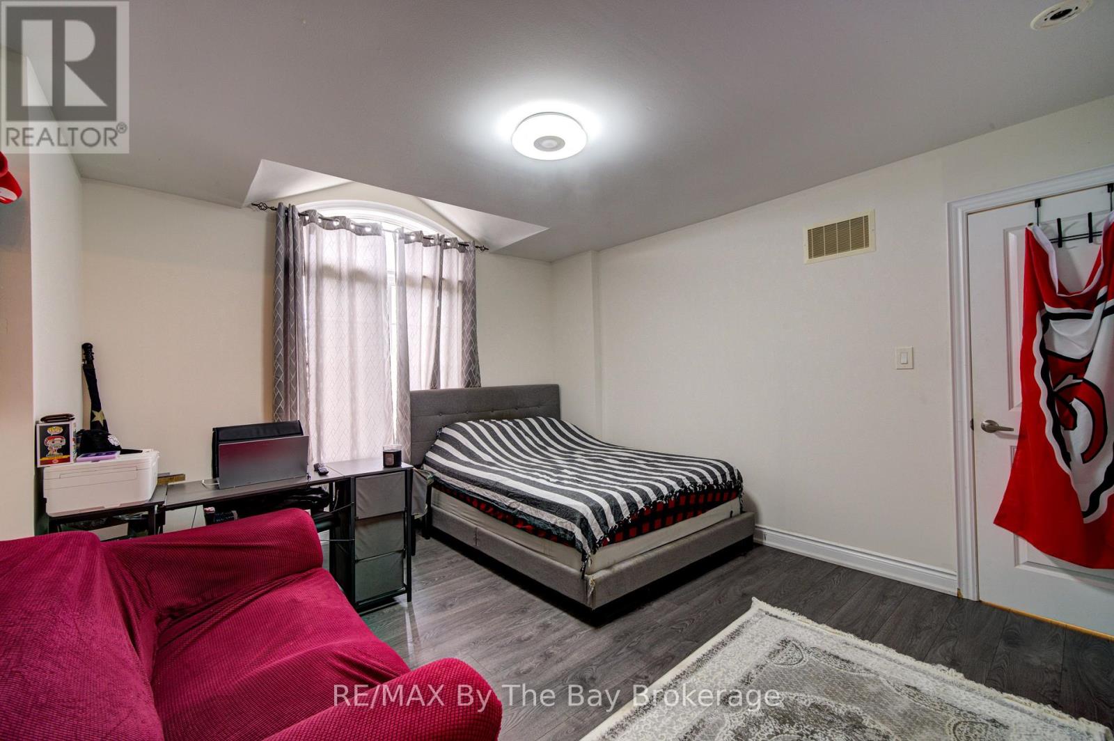 120 ALLEGRA DRIVE - Image 26