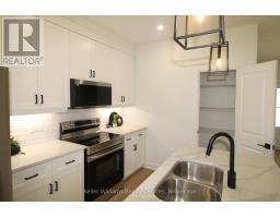 Laundry room - 120 Tremble Drive, West Grey, ON N0G1R0 Photo 6