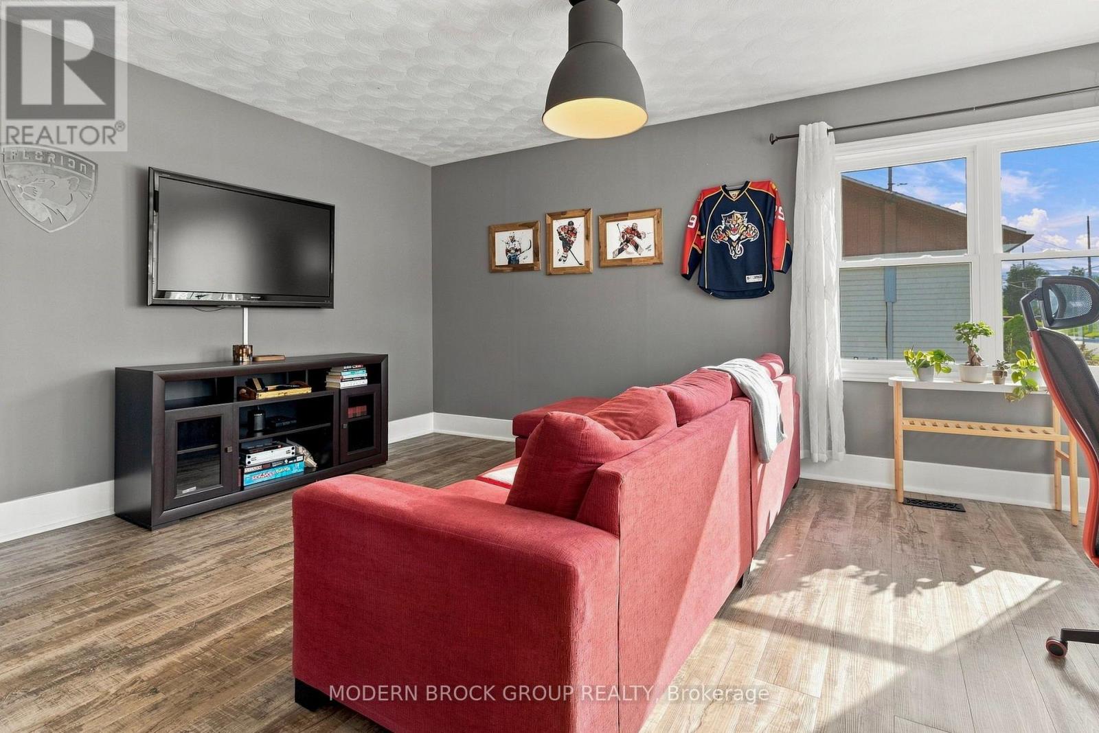 59 SCHOFIELD AVENUE - Image 21