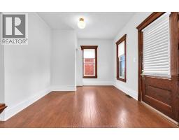 231 Gladstone Unit# 1, Windsor, ON N9A2P6 Photo 9