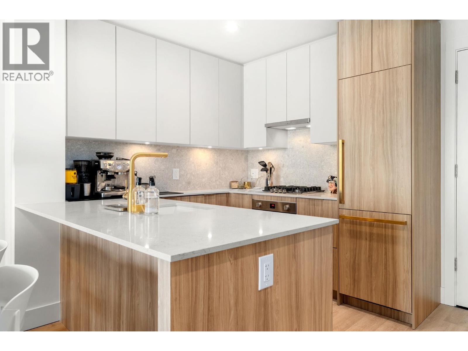 405 2385 EMERY COURT, North Vancouver — photo 8