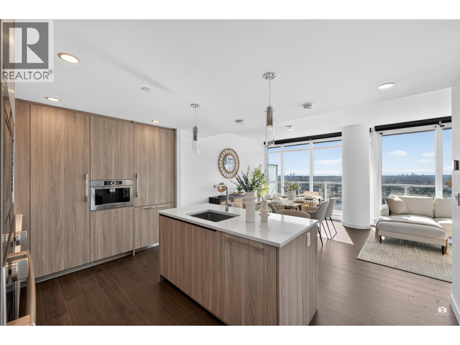 4802 4880 LOUGHEED HIGHWAY, Burnaby — photo 8