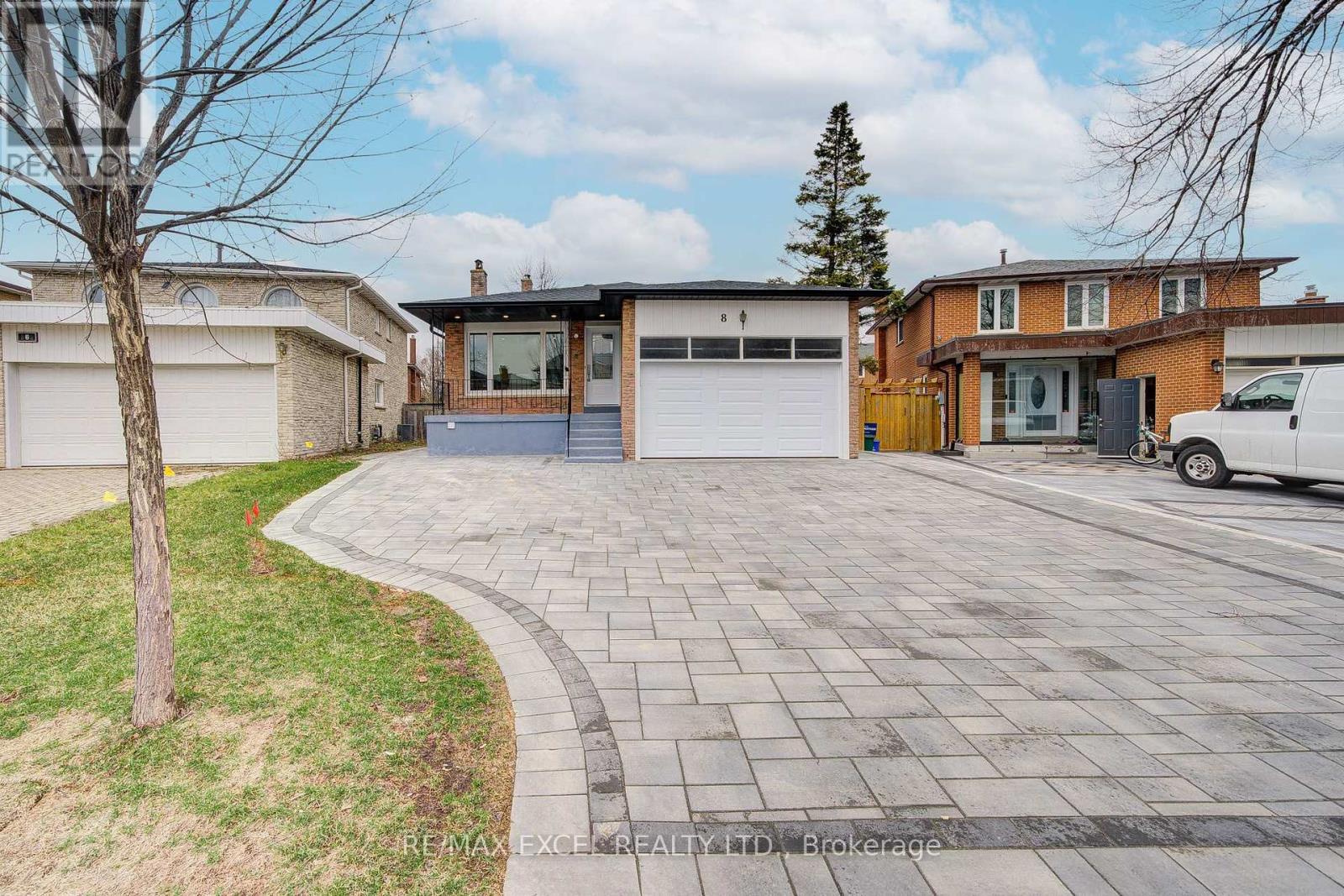 8 SIMSBURY COURT - 2