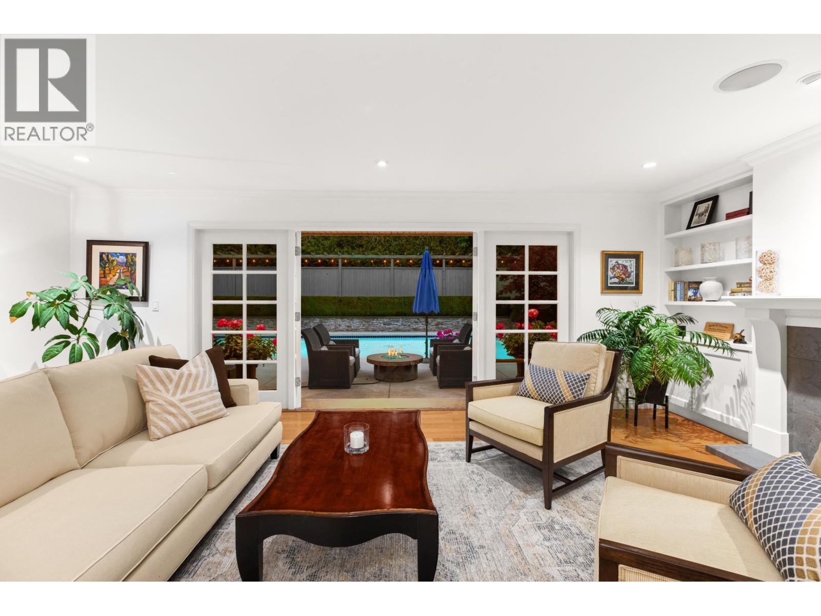 885 MARGAREE PLACE, West Vancouver