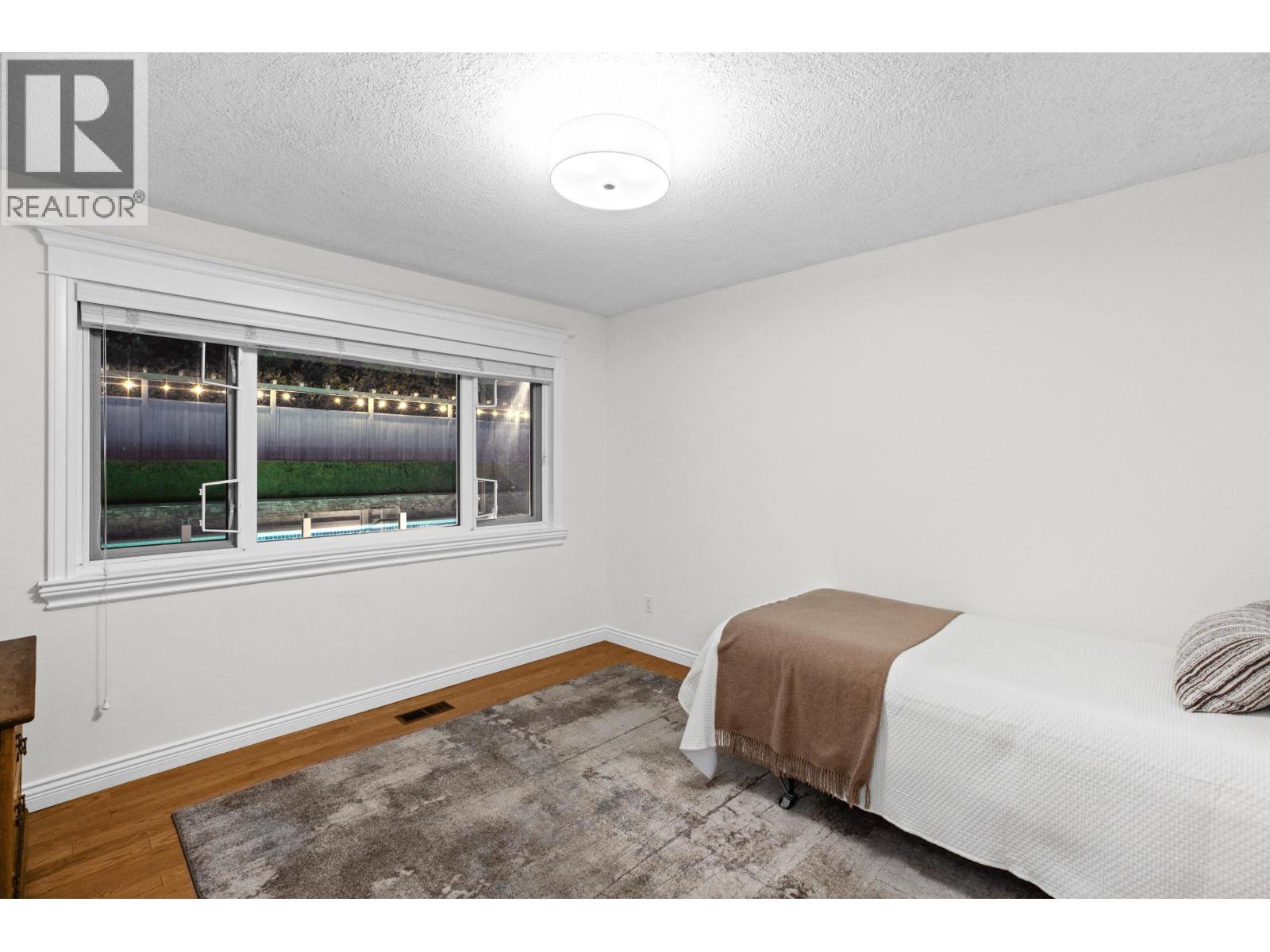 885 MARGAREE PLACE, West Vancouver