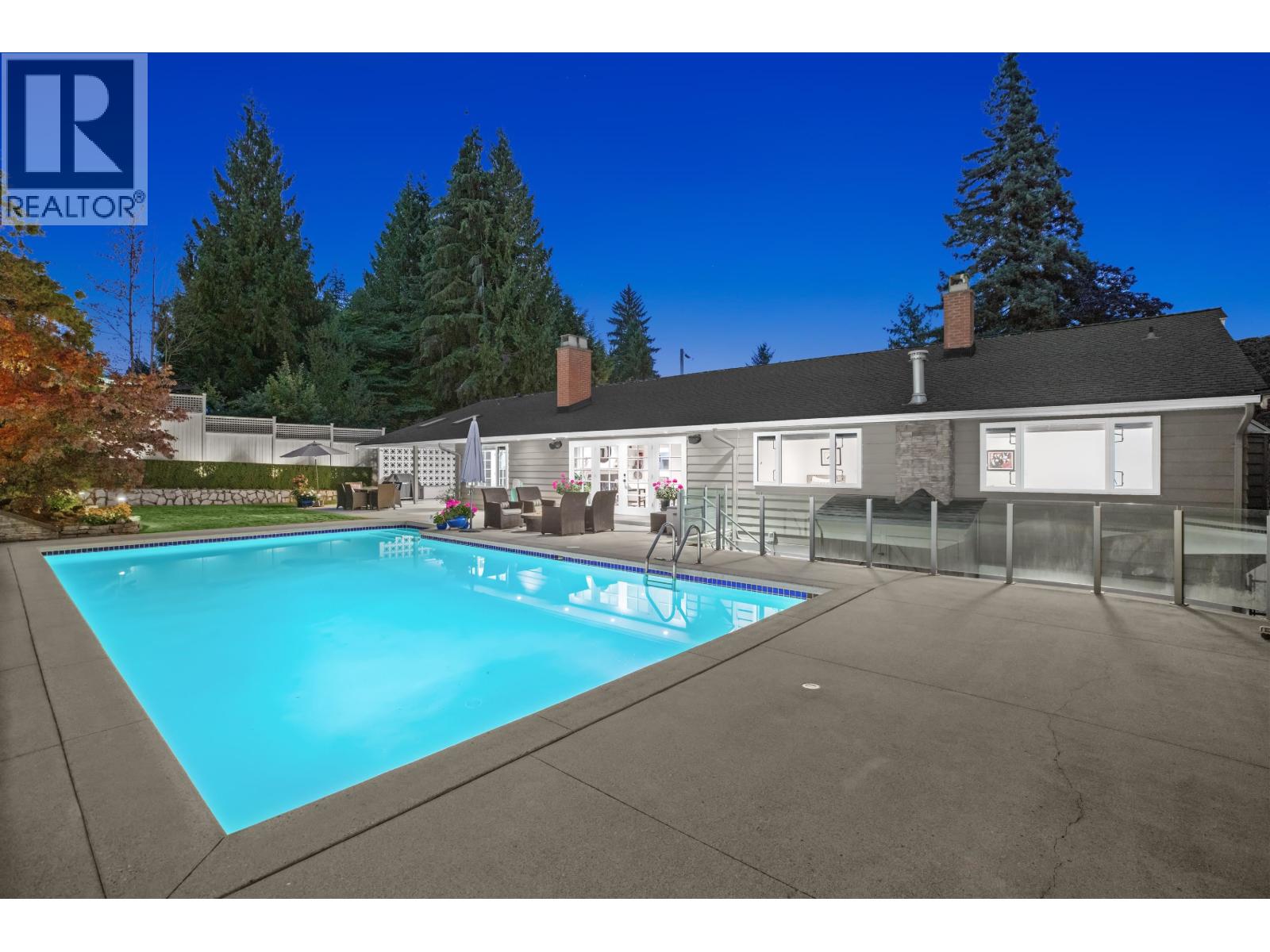 885 MARGAREE PLACE, West Vancouver