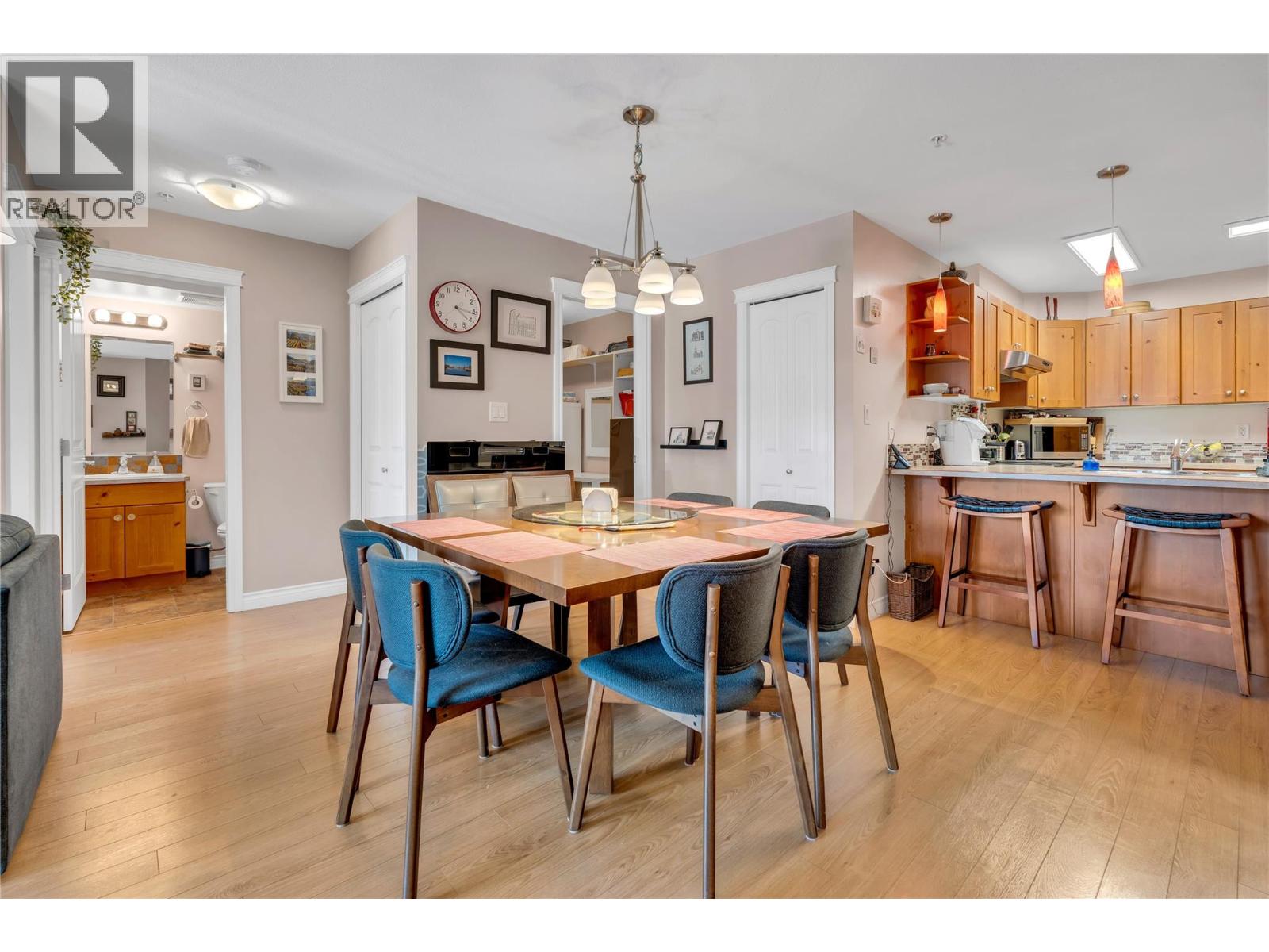 #203 101 COSSAR Avenue - 2