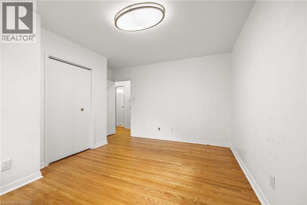 24 VALLONCLIFFE Road - Image 24