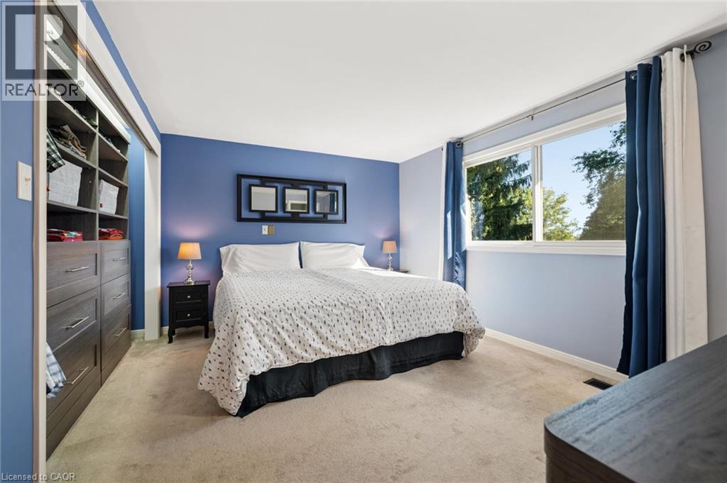 60 CHERRYTREE Court - Image 25