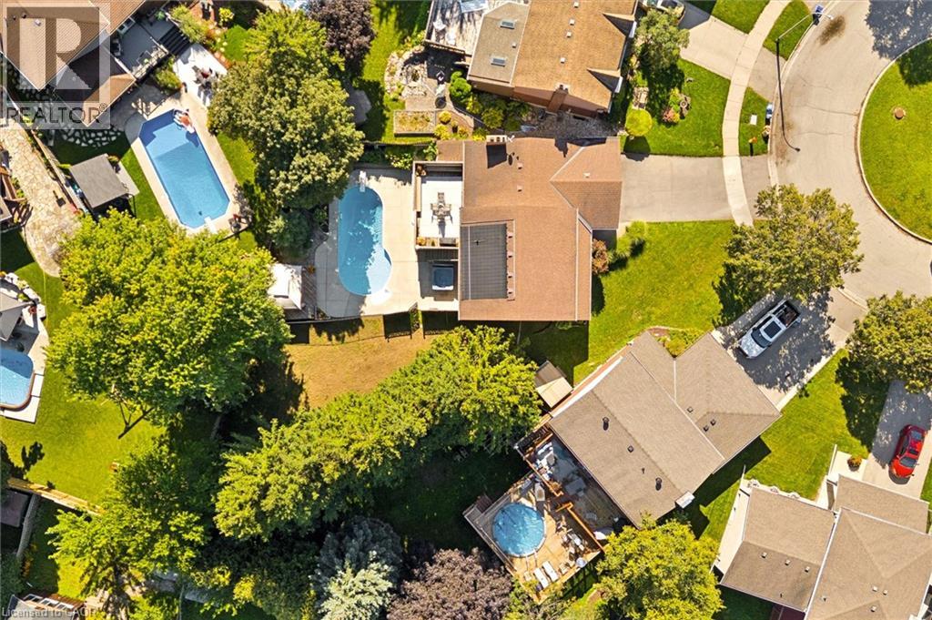 60 CHERRYTREE Court — photo 3