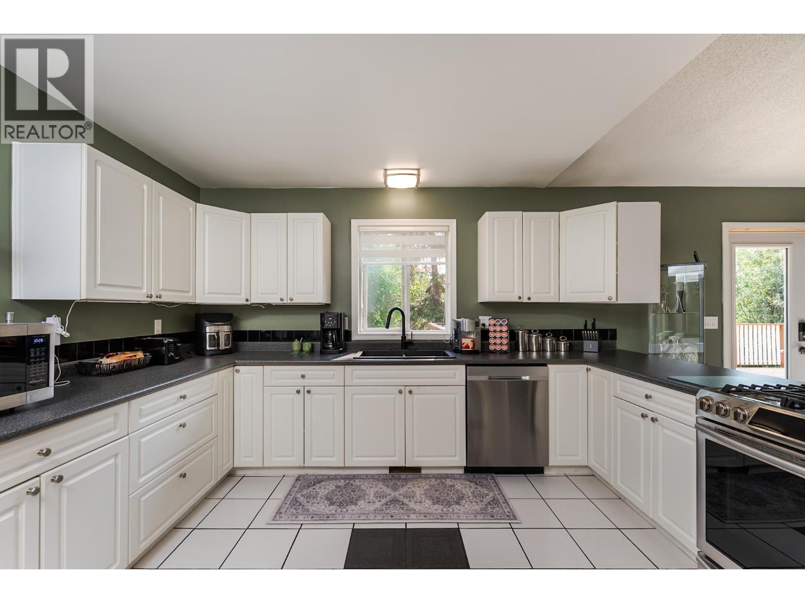 475 VALHALLA ROAD - Image 5