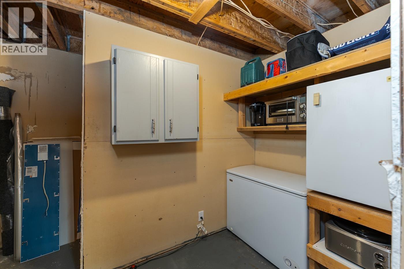 475 VALHALLA ROAD - 32