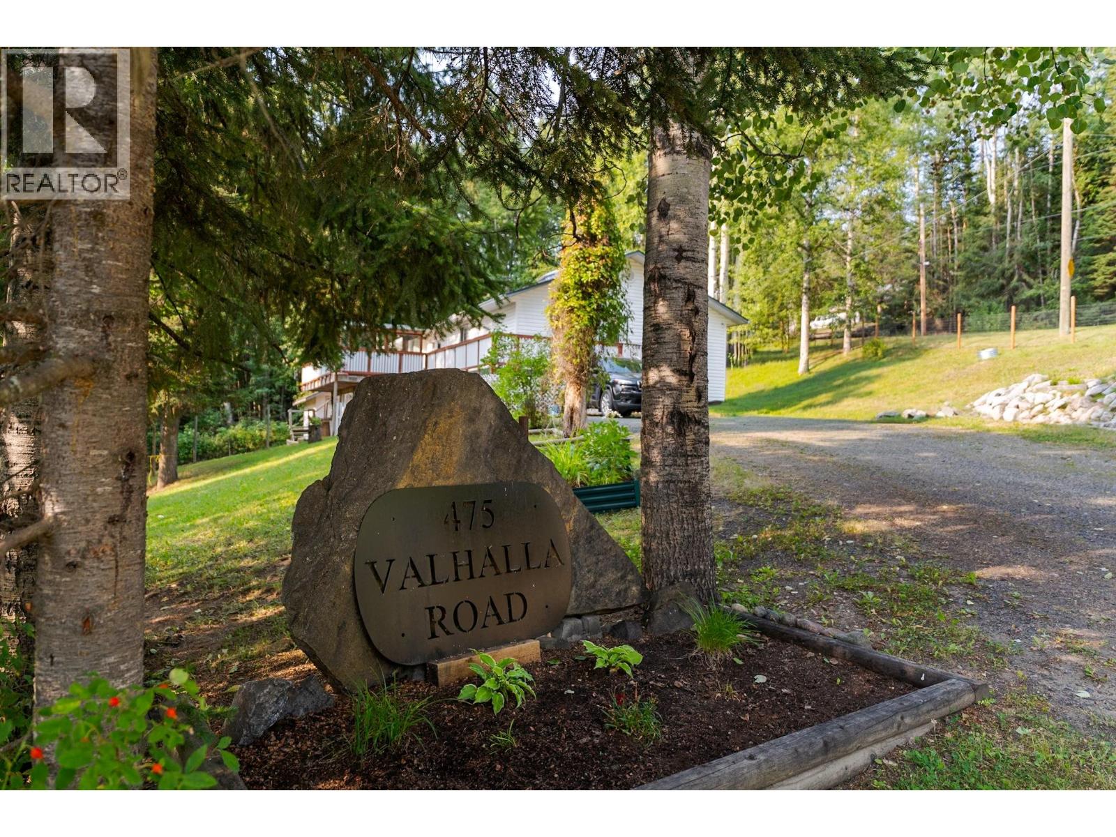 475 VALHALLA ROAD - 40