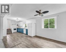 Family room - 817 Main Street S, Redcliff, AB T0J2P0 Photo 10