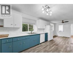817 Main Street S, Redcliff, AB T0J2P0 Photo 15
