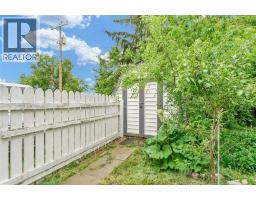 817 Main Street S, Redcliff, AB T0J2P0 Photo 42