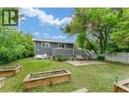 817 Main Street S, Redcliff, AB T0J2P0 Photo 43