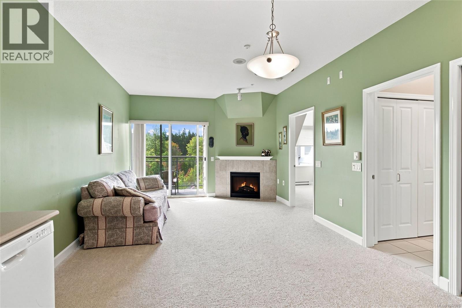 #421 650 Berwick Rd N - Image 9