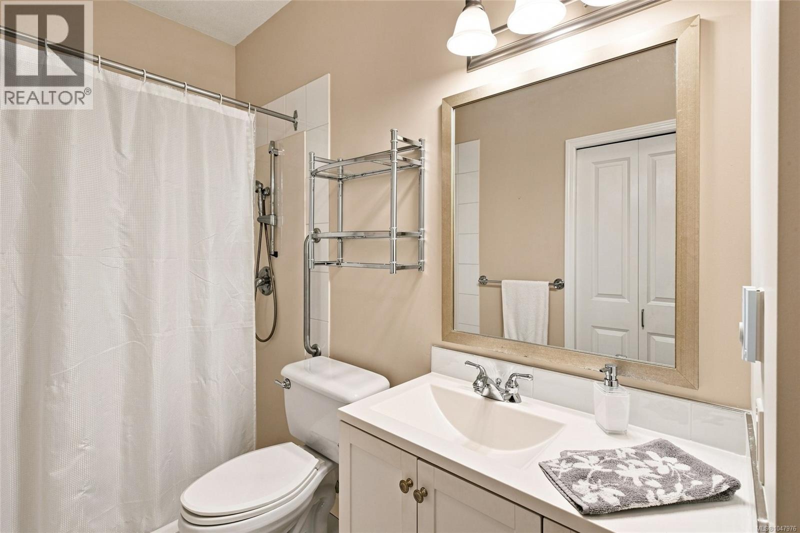 #421 650 Berwick Rd N - Image 15