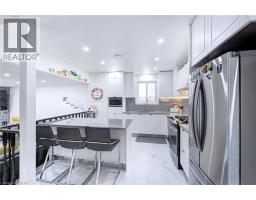 Kitchen - 214 Merrilee Crescent, Hamilton, ON L9A5E2 Photo 15