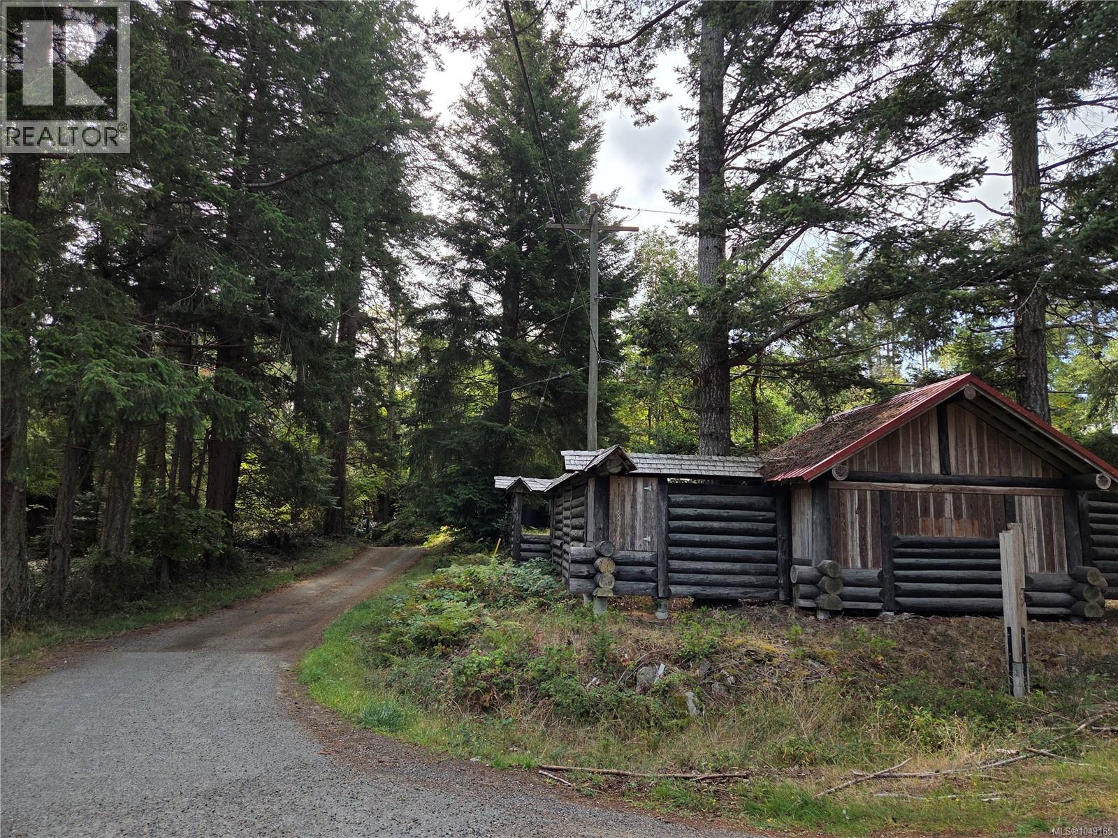 3199 Coast Rd - Image 46