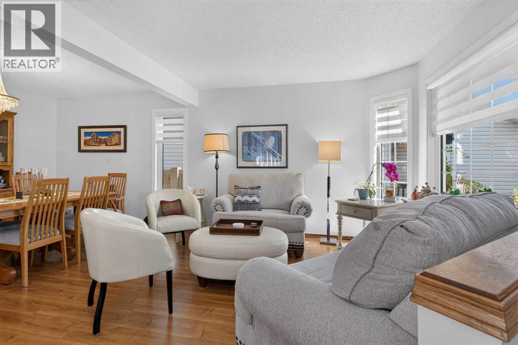 9867 Hidden Valley Drive NW, Calgary — photo 6